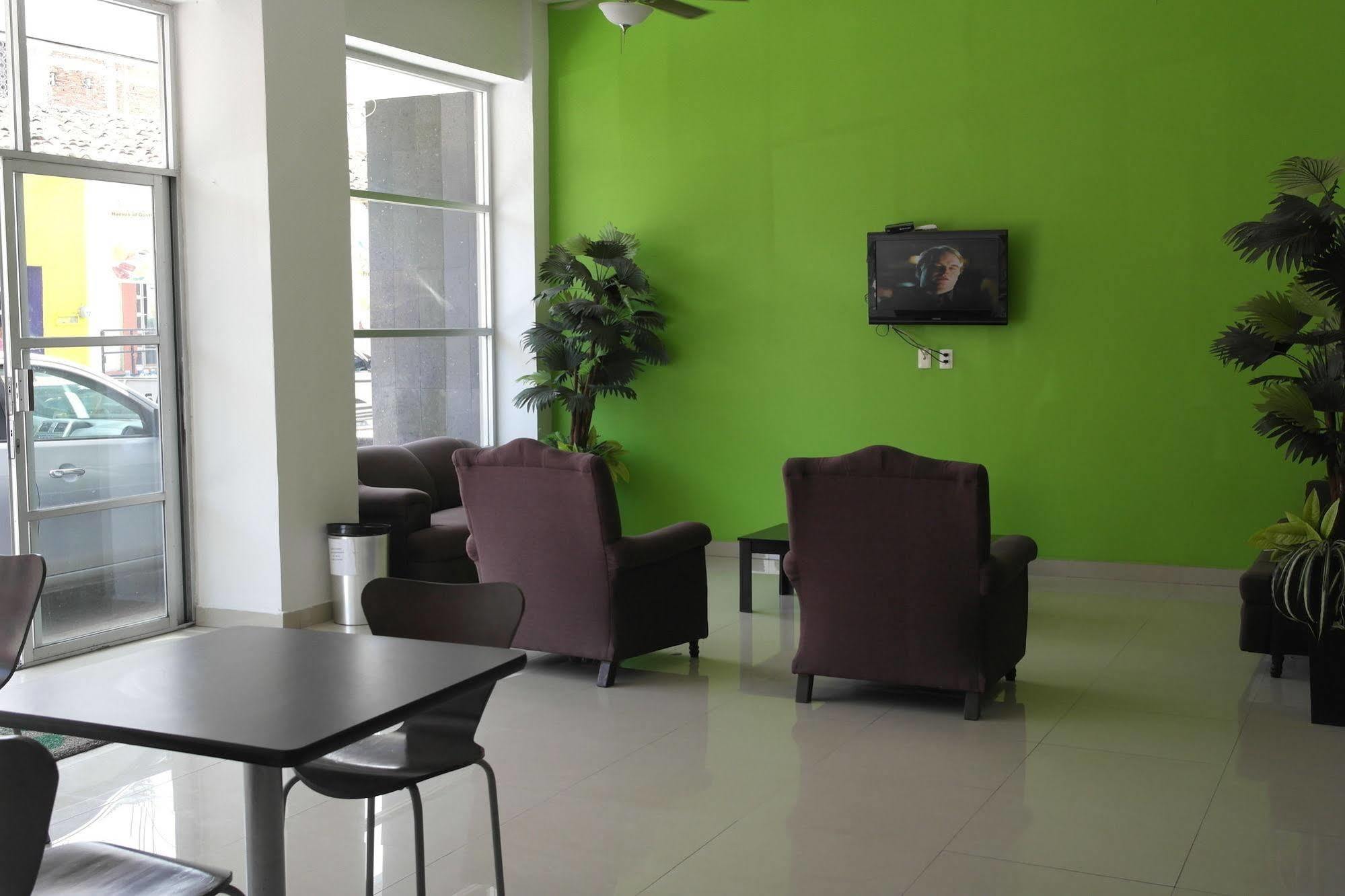 Hotel El Roble Tuxtla Gutiérrez Kültér fotó
