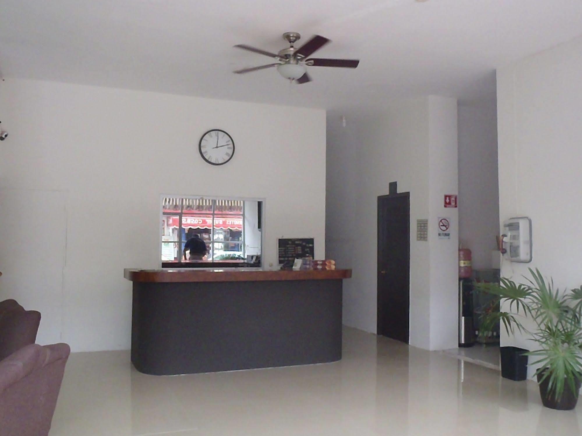 Hotel El Roble Tuxtla Gutiérrez Kültér fotó